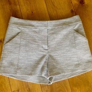 LOFT grey & white shorts 3.5" inseam Size 4